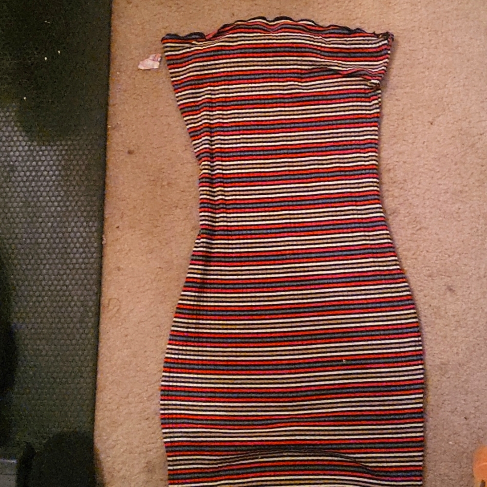 Sleeveless dress